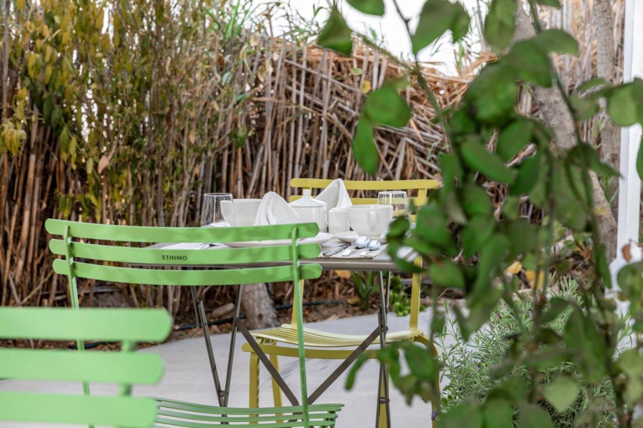 圣瓦拉西斯酒店 Naxos City 外观 照片