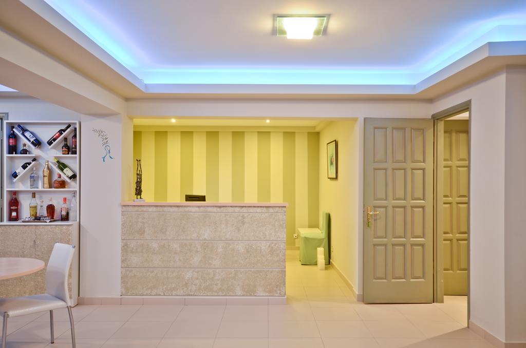 圣瓦拉西斯酒店 Naxos City 外观 照片
